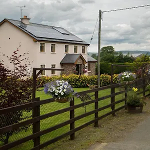 3* Bed & Breakfast Woodlands House